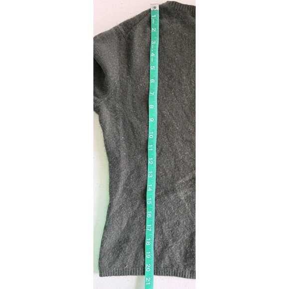 Prive Women’s 100% Cashmere Dark Green Sweater Quiet Luxury Timeless Classic XS - Picture 8 of 8